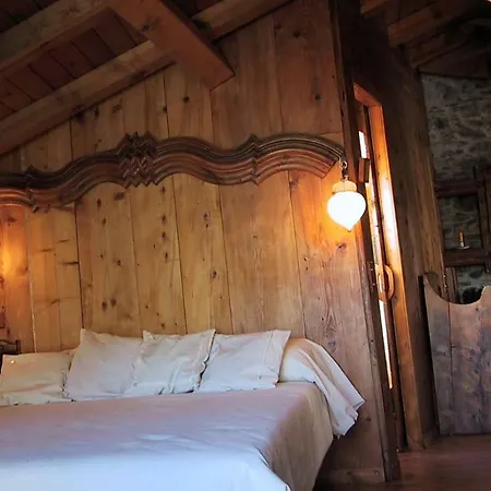 Holiday home La Llupia Isavarre